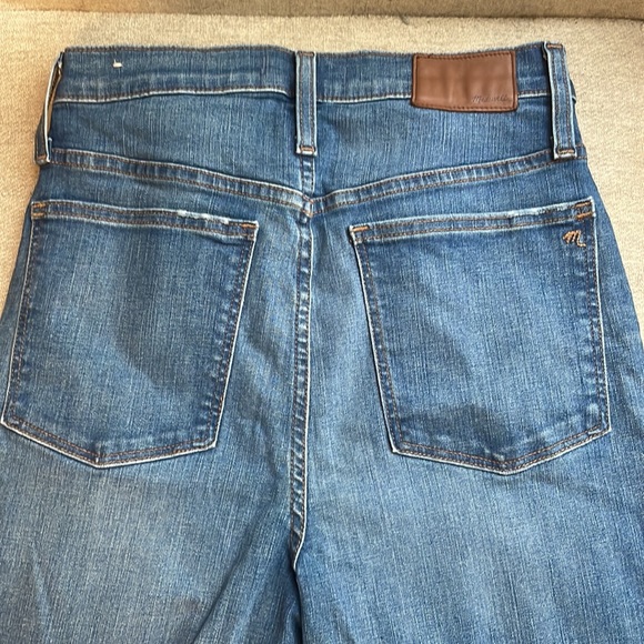 Madewell 11" High-Rise Skinny Jeans in Maricopa Wash - Picture 6 of 7